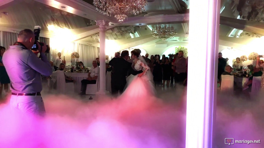 Créez la Magie : Fumée Lourde et Étincelles Froides pour une Soirée Inoubliable - Bastide des barattes