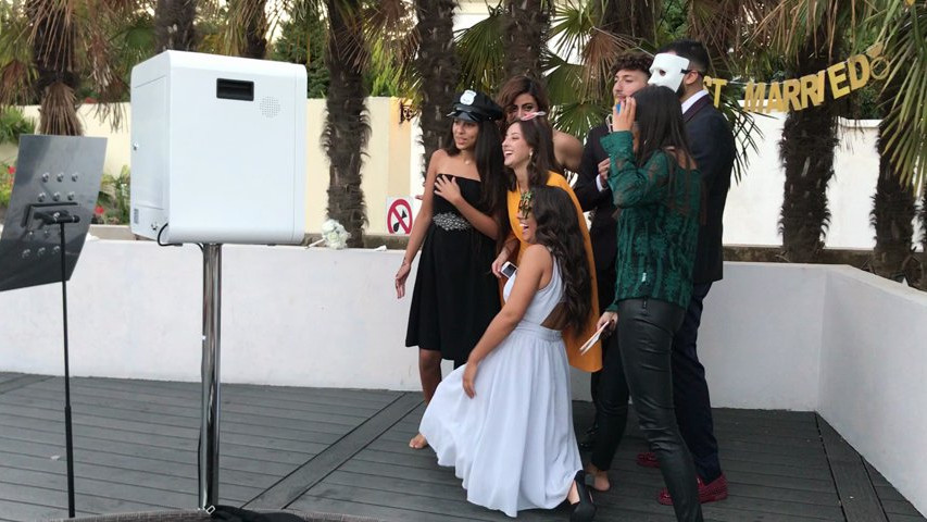 HappyFaceBox