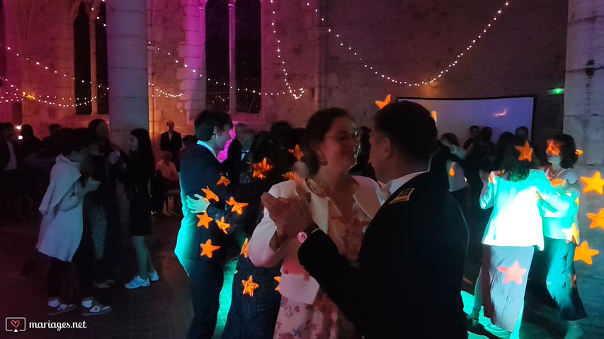 Ouverture de bal à l'abbaye de Reigny