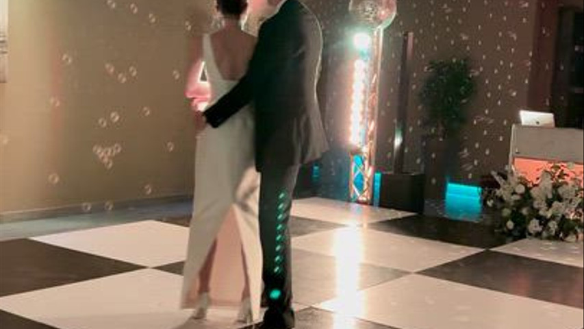 1ère danse à la Tour Vaucros 