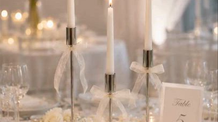 Bougies et bougeoirs