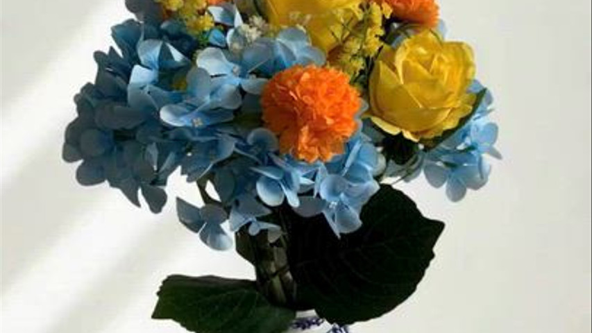 Vase et fleurs