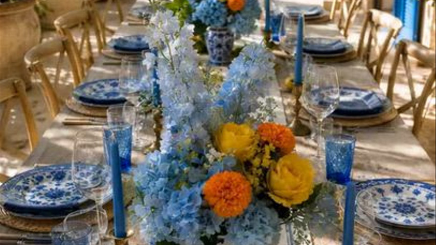 Vases et fleurs