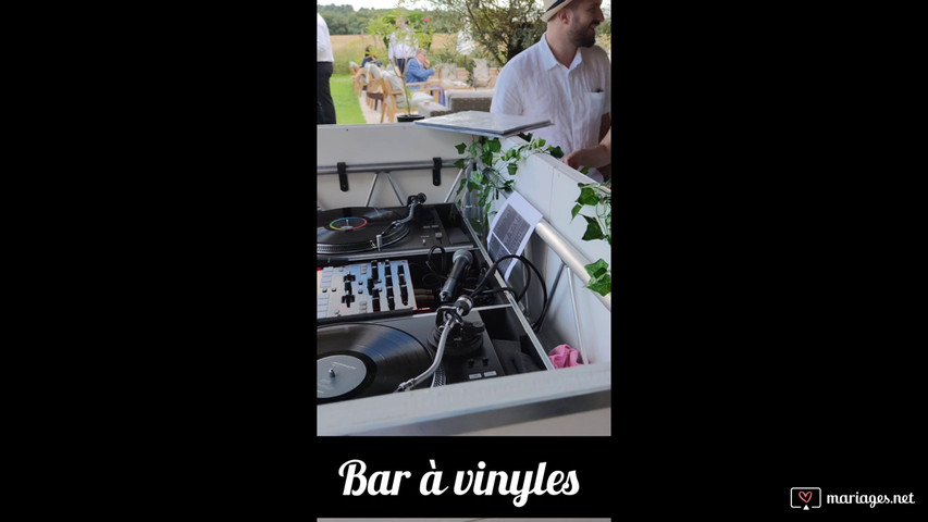 Le bar à vinyles