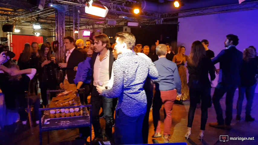 Soirée fin de tournage Hélène et les garçons