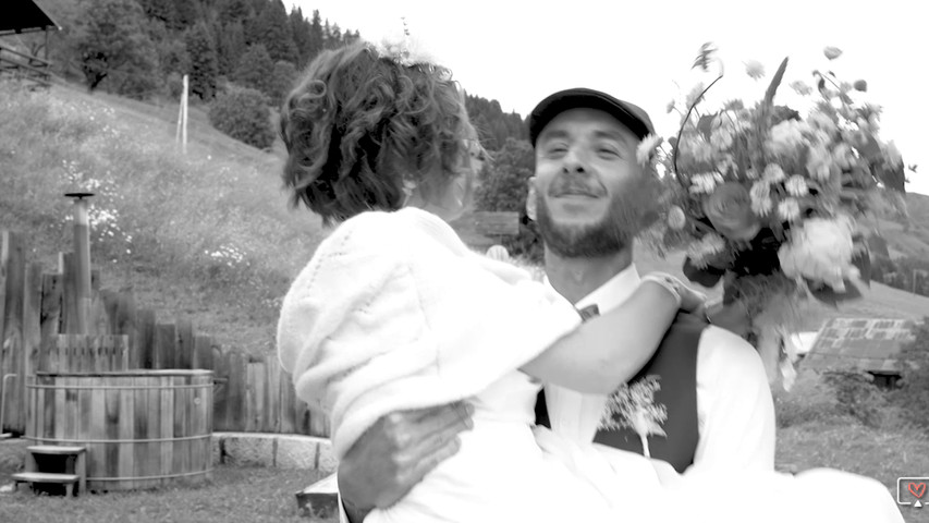 La vie en rose - elopement en montagne