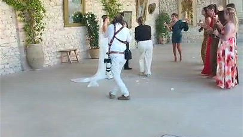 Ouverture du vin d’honneur 