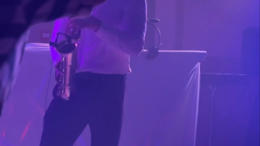 Sax live