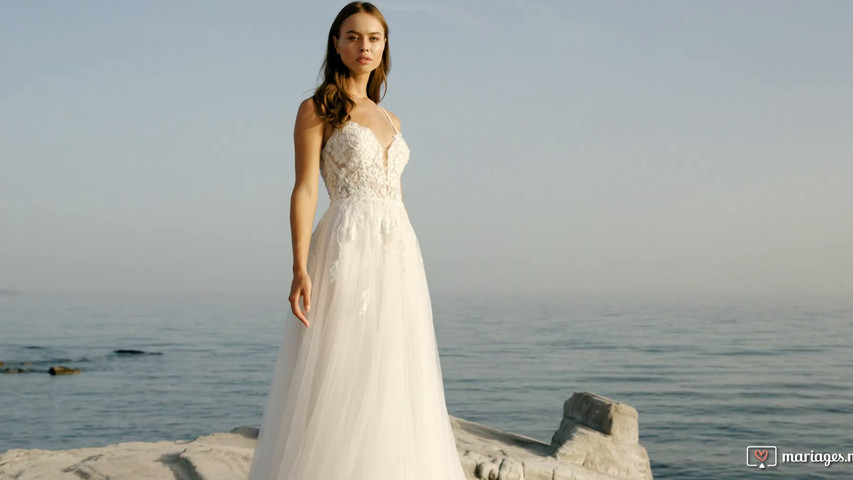 Collection Modeca 2022 en exclusivité chez Mademoiselle M... Mariage