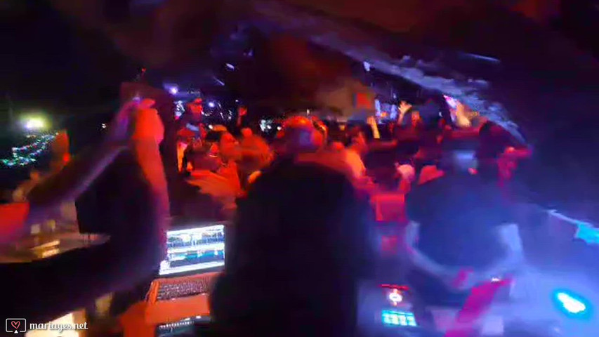 DJ Anne Laure Saint Hilaire