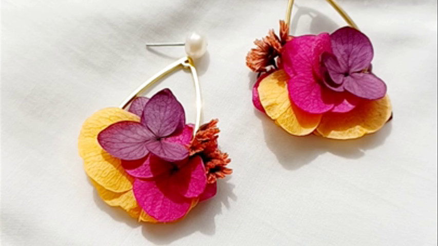 PALOMA- boucles d'oreilles fleuries- modulables 