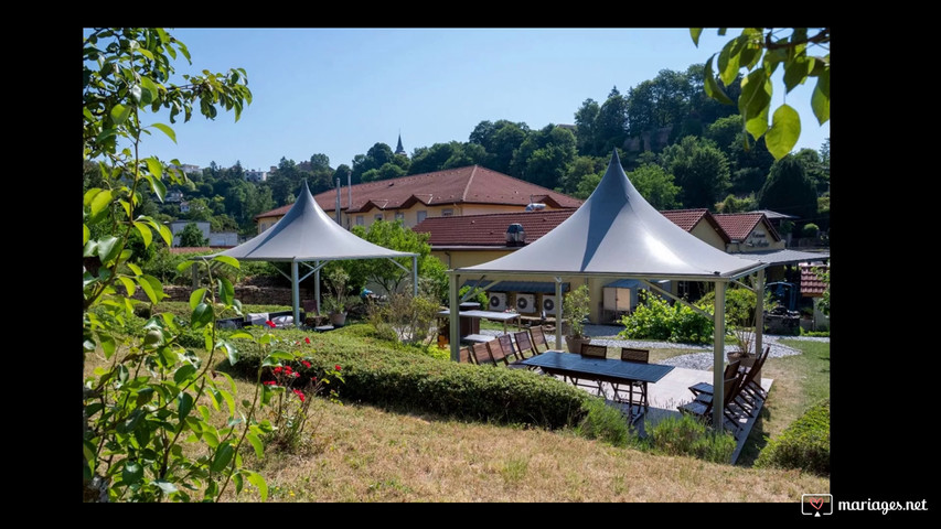 Bienvenu à l'Hôtel Restaurant ASTER***