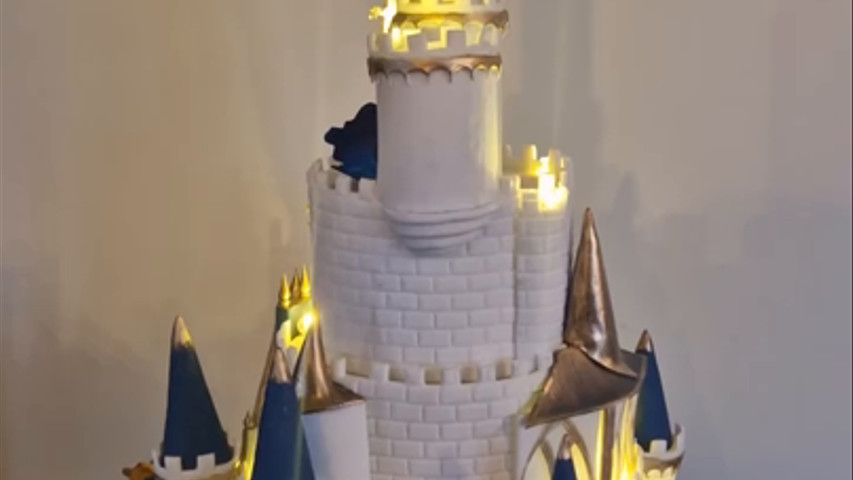 Wedding cake disney