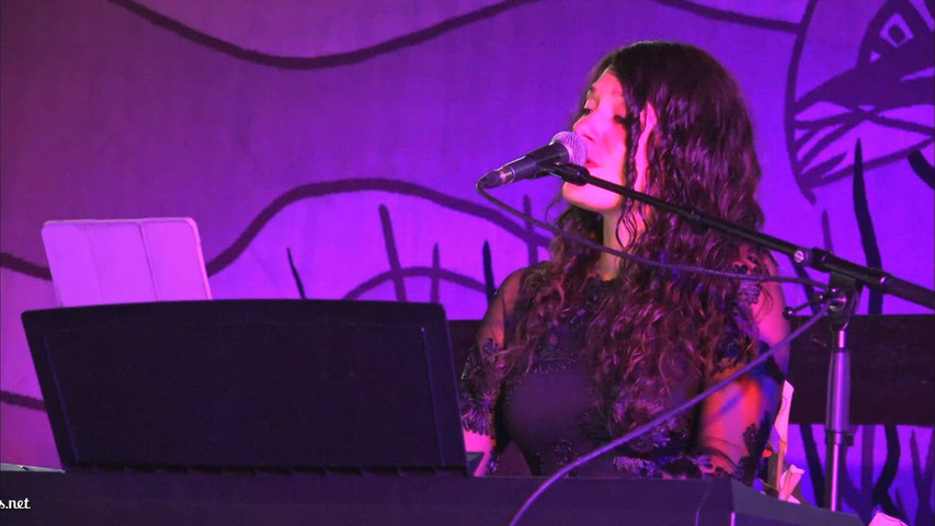 Claire Litzler en duo avec Alex Saxman 
