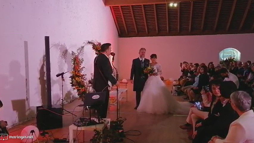 Entrée des mariés en live