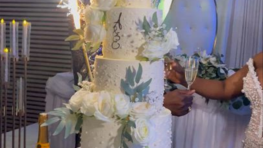 Wedding cake en fleurs 