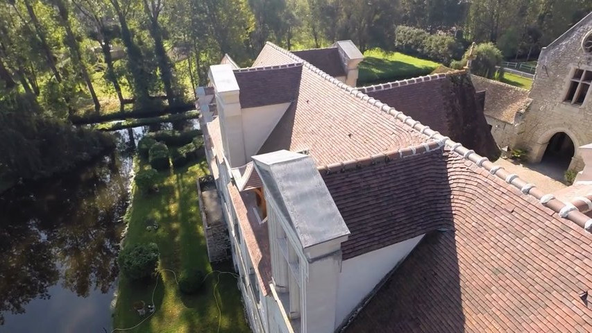 Château de Pontarmé vu du ciel