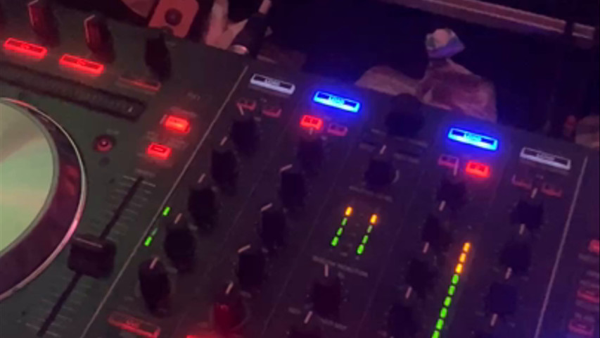 Mix Live