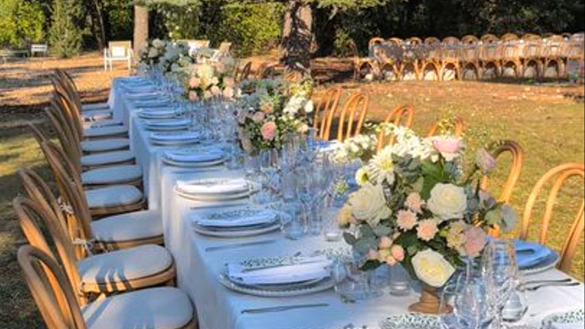 TABLE D'HONNEUR