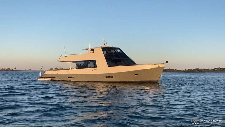 Le Yacht Gavrinis à 360°