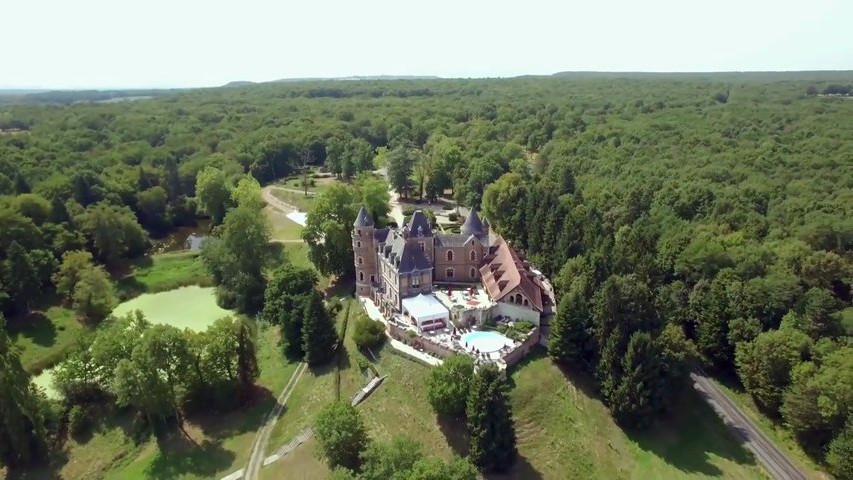 Château de Maulmont - Extérieur 