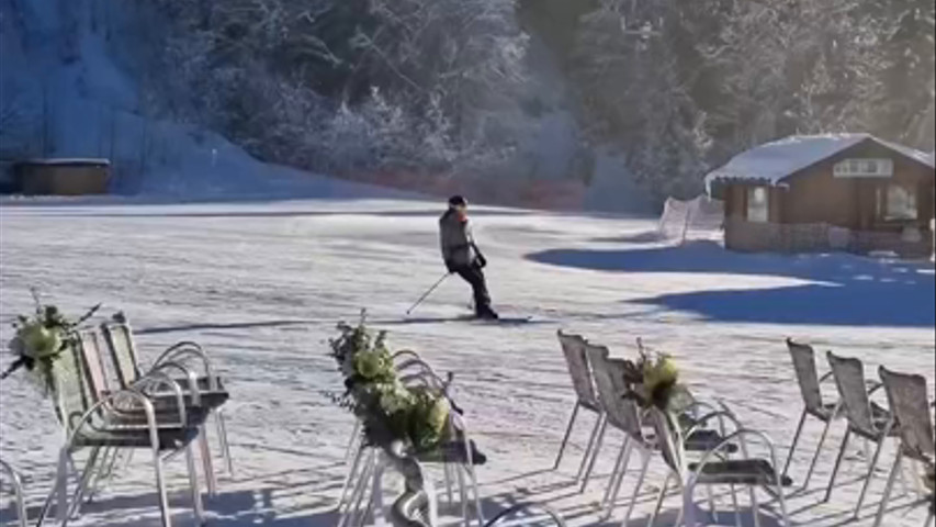 Rituels cérémonie laïque les pieds dans la neige