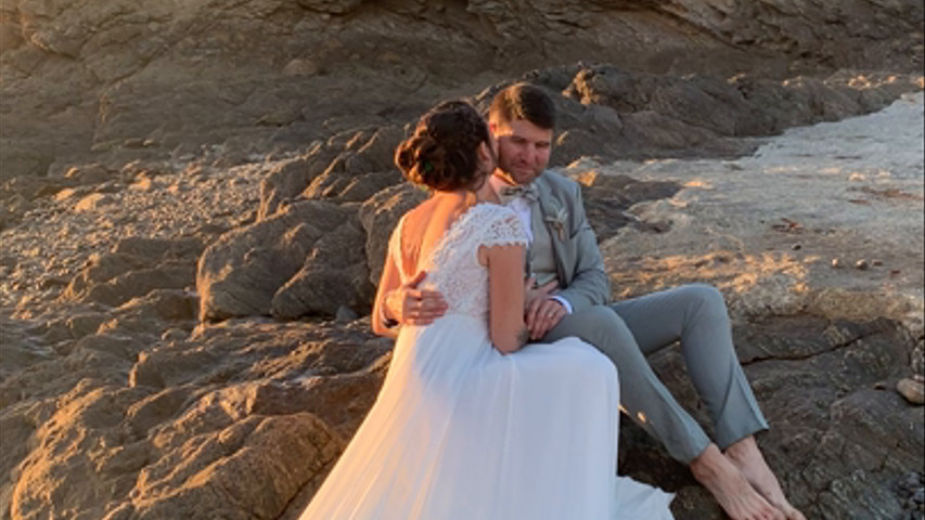 Séance photo couple plage coucher de soleil - Sème le soleil