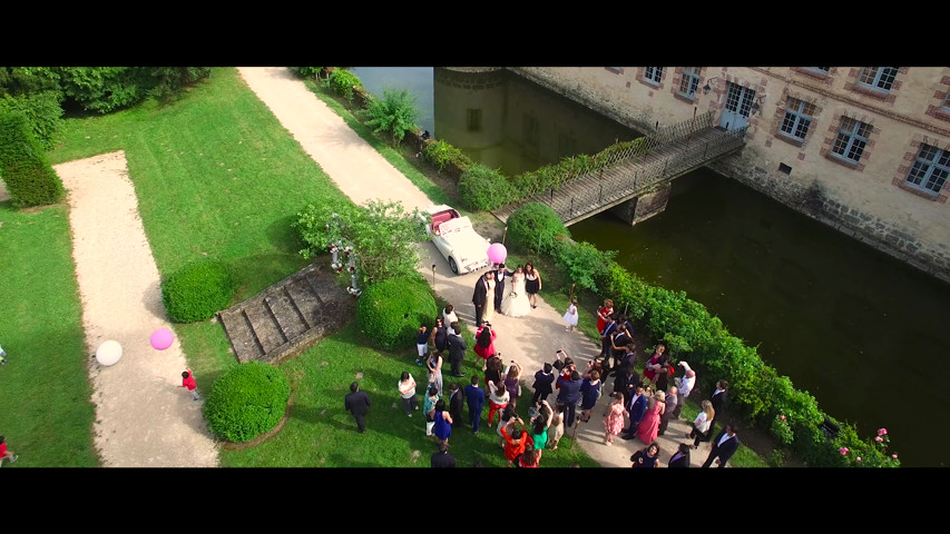 Mariage par drone - Château de Senlisse