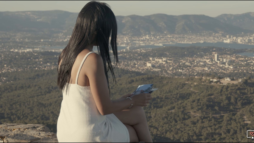 Save the date vidéo mariage - une histoire touchante, un amour féérique dans le Var !