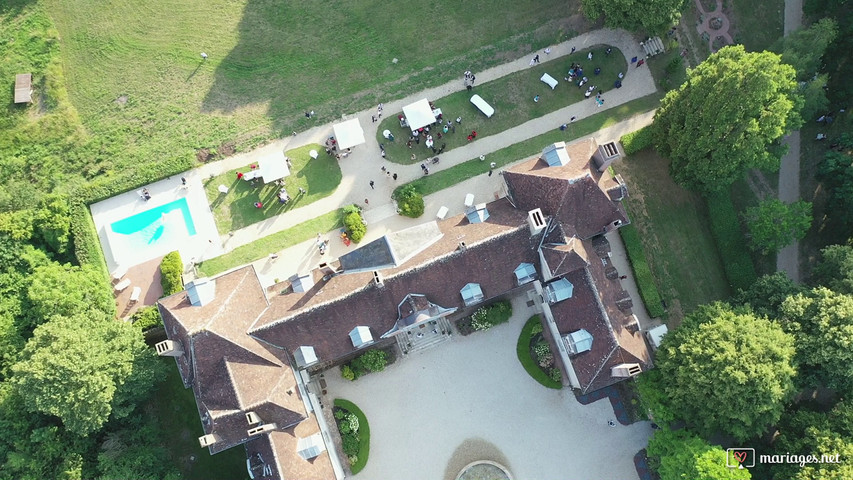 Chateau du Fey en drone mariage