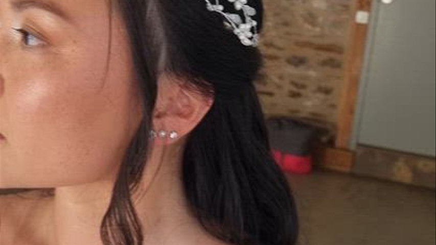 Une mariée naturelle et élégante 