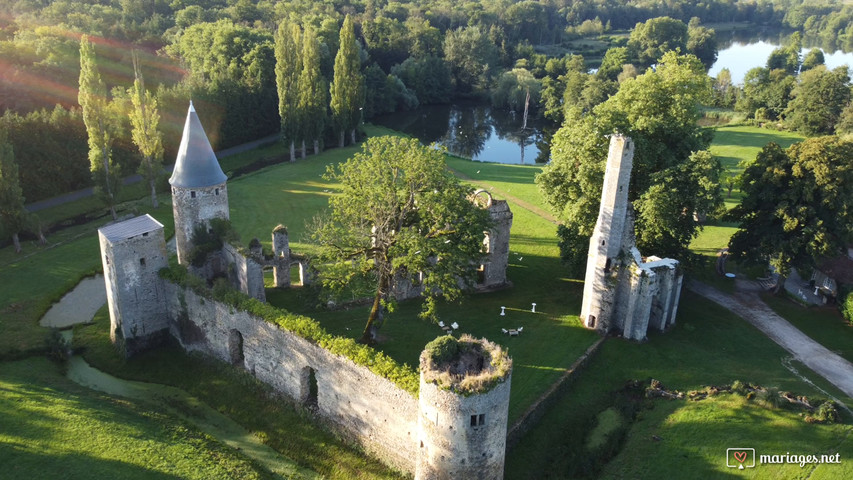 Révélation des mariés au château du Vivier