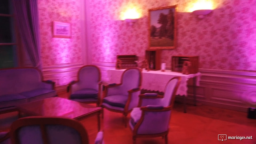 Eclairage d'ambiance salle bar
