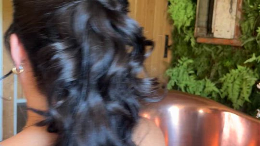 Demi attache façon pony tail