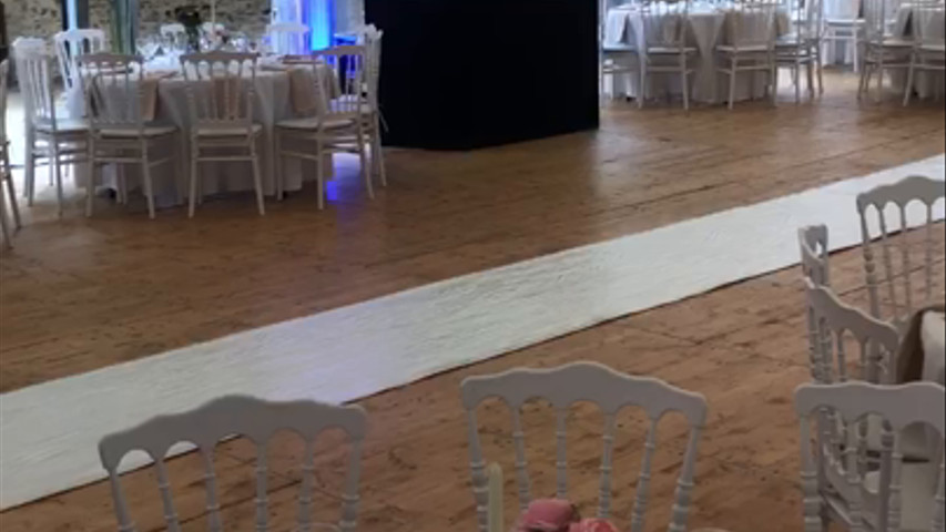 Un mariage de 160 invités sous le chapiteau 