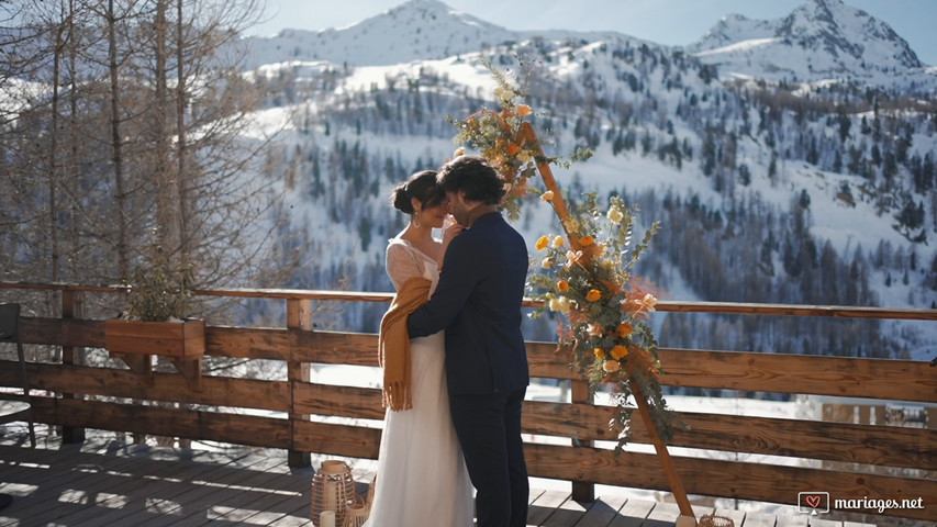 Elopement wedding in winter