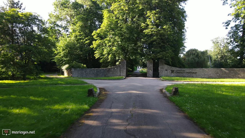 Chateau de chesnay haguest mai