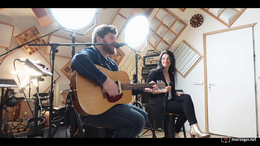 L&B Acoustic Duo - La Seine - Vanessa Paradis & M - Live Cover