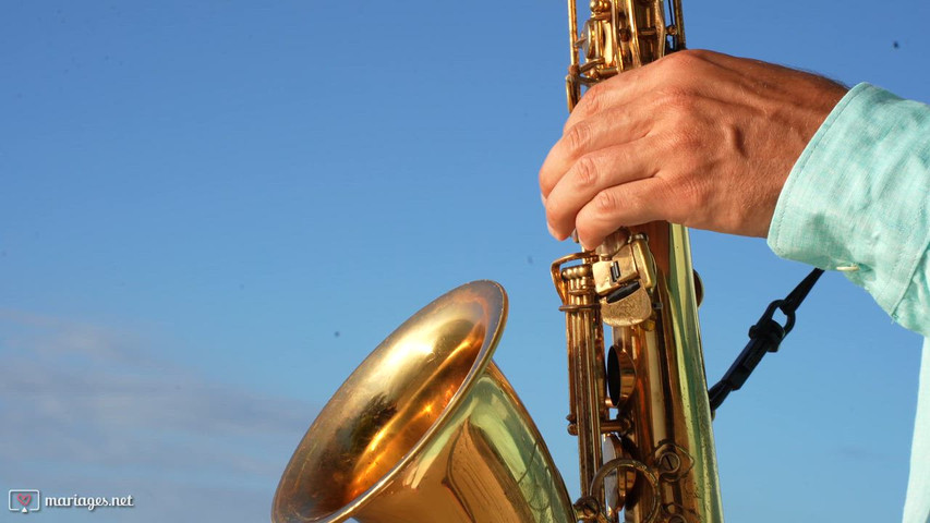 Petit Jean Sax