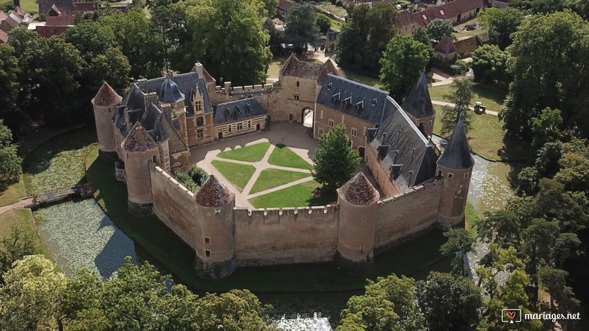 Château d’Ainay le Vieil 