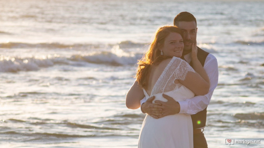 Une séance de couple en bord de mer