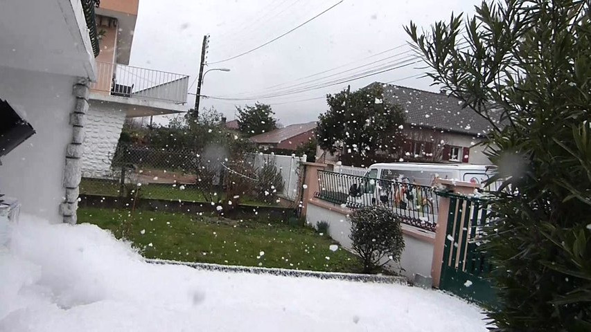 Pour une sortie de mairie sous la neige 