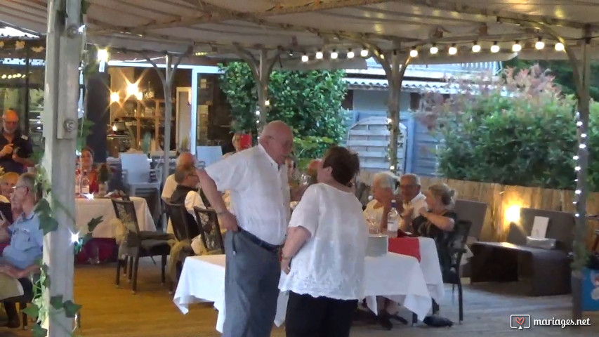 Mariage (Noces d'Or) de Denise et Alain le vendredi 17 juin 2022 au Ponton d'Hydroland à Biscarrosse