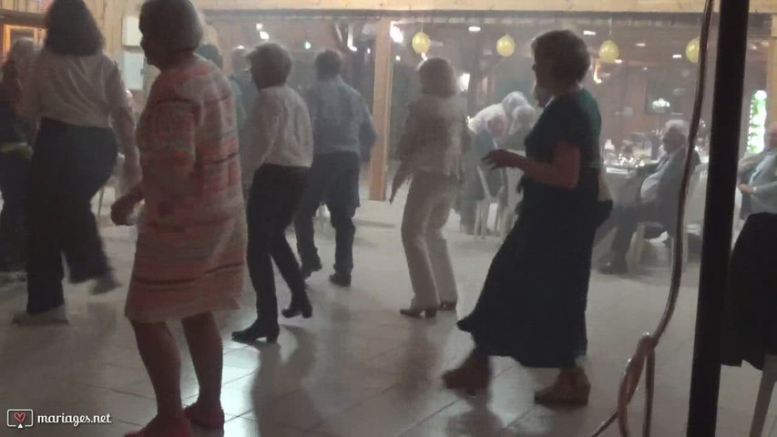 Animation de la soirée dansante d'anniversaire à l'Estanquet le mercredi 13 mai 2026
