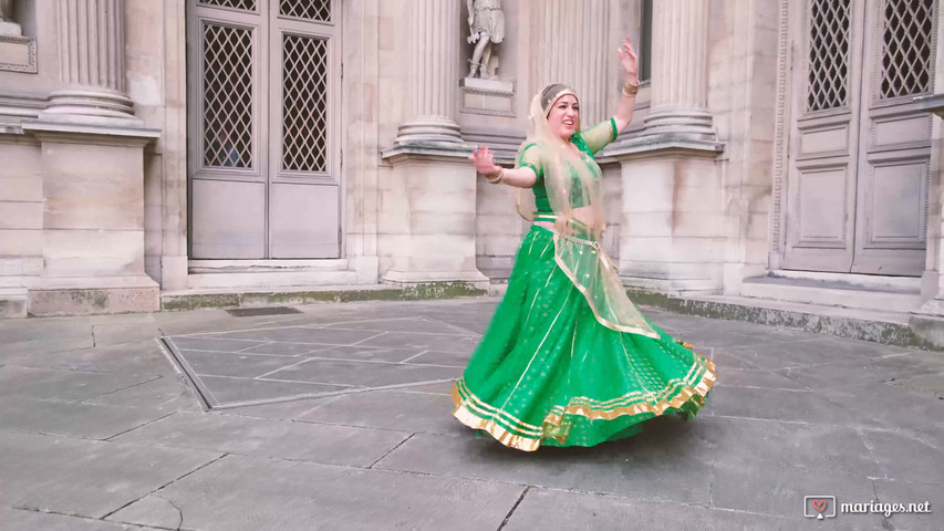 Bombay Queens Dance Troup