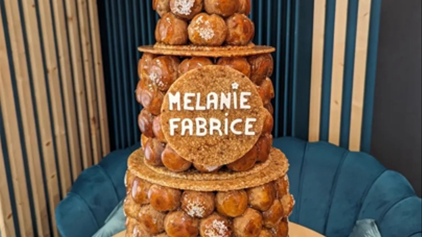 Croquembouche 