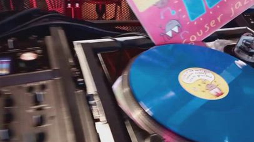 Mix live sur 3 platines vinyles  3 Brasseurs 