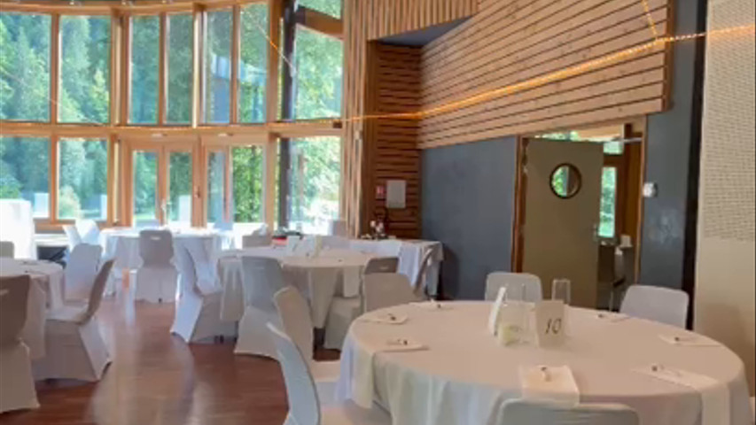 Préparatif d'un mariage à Montriond, salle du Baron, par One Day Déco 