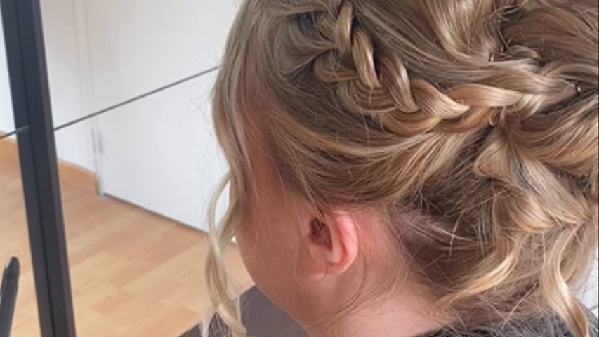 Chignon mariée déstructuré 