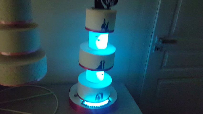 Wedding cake lumineux